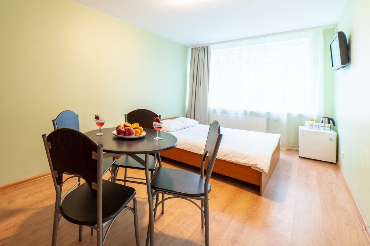 Sporthotel Liepāja Стая снимка